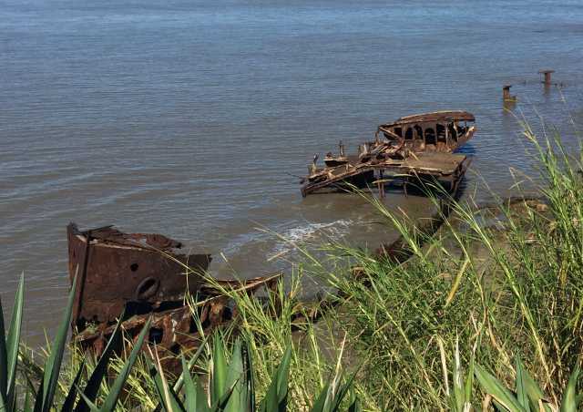 Stern deck collapse – May 2015